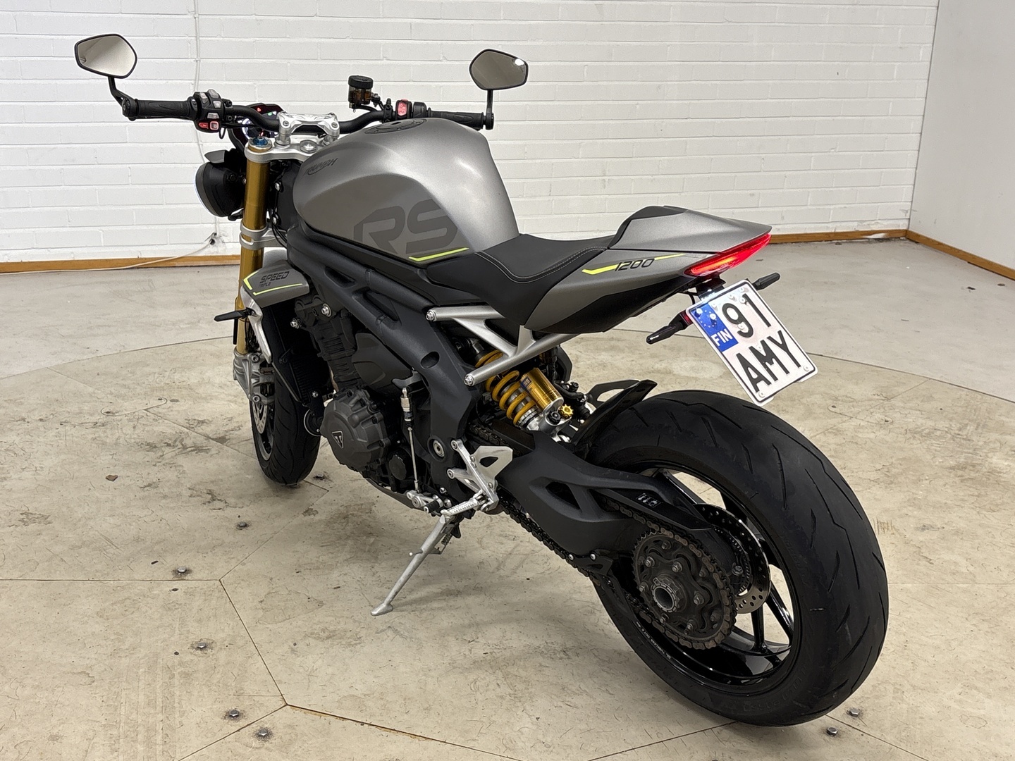 TRIUMPH SPEED TRIPLE 2021