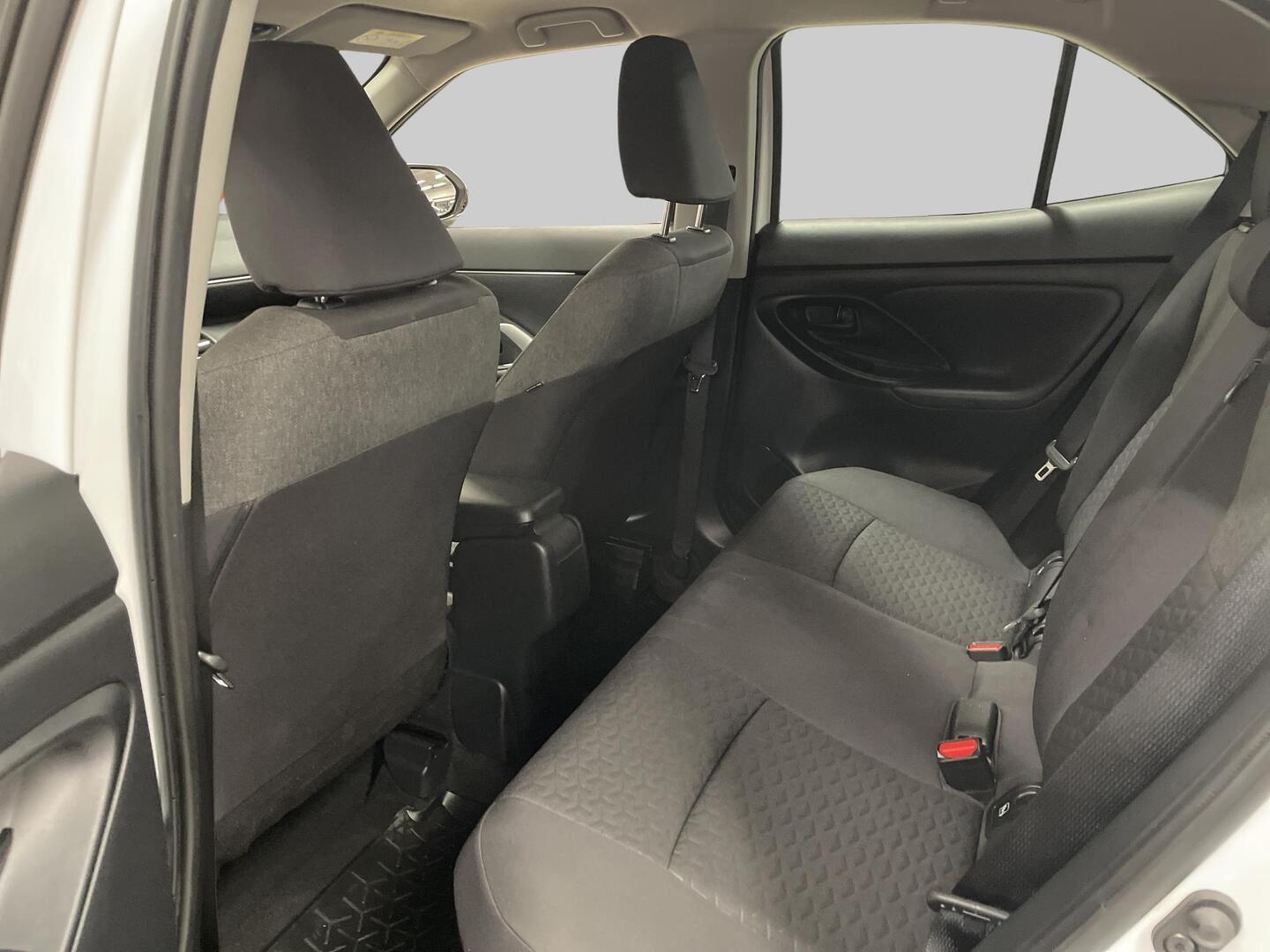 TOYOTA YARIS CROSS 2024