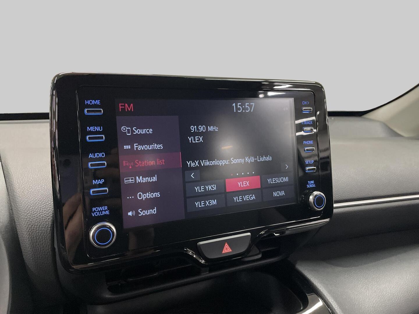 TOYOTA YARIS CROSS 2024