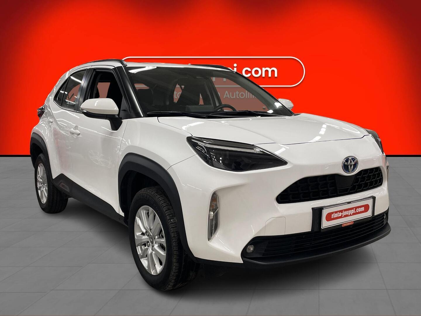 TOYOTA YARIS CROSS 2024