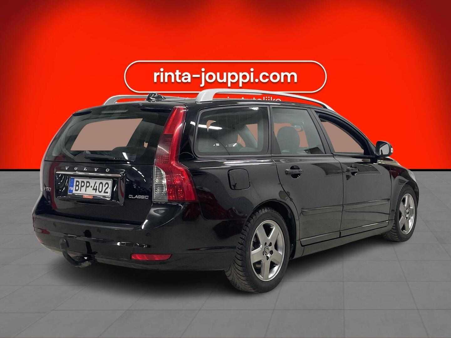VOLVO V50 2012