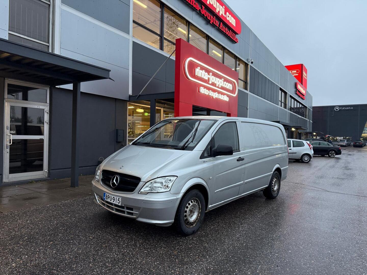 MERCEDES-BENZ Vito 2012