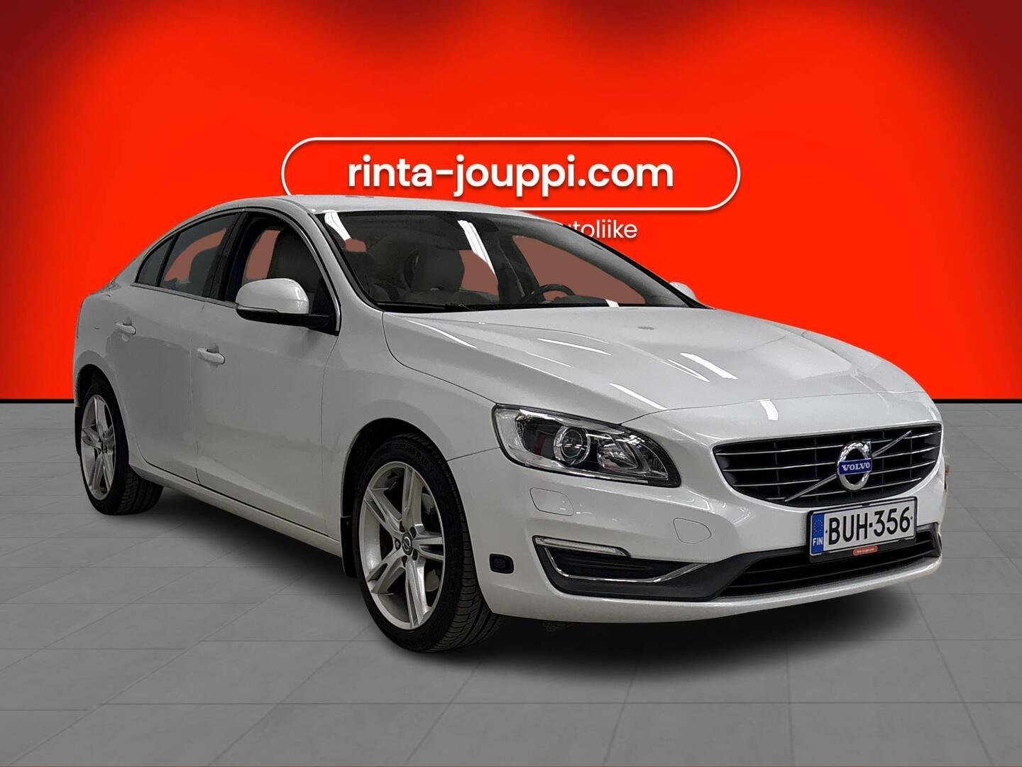 VOLVO S60 2015