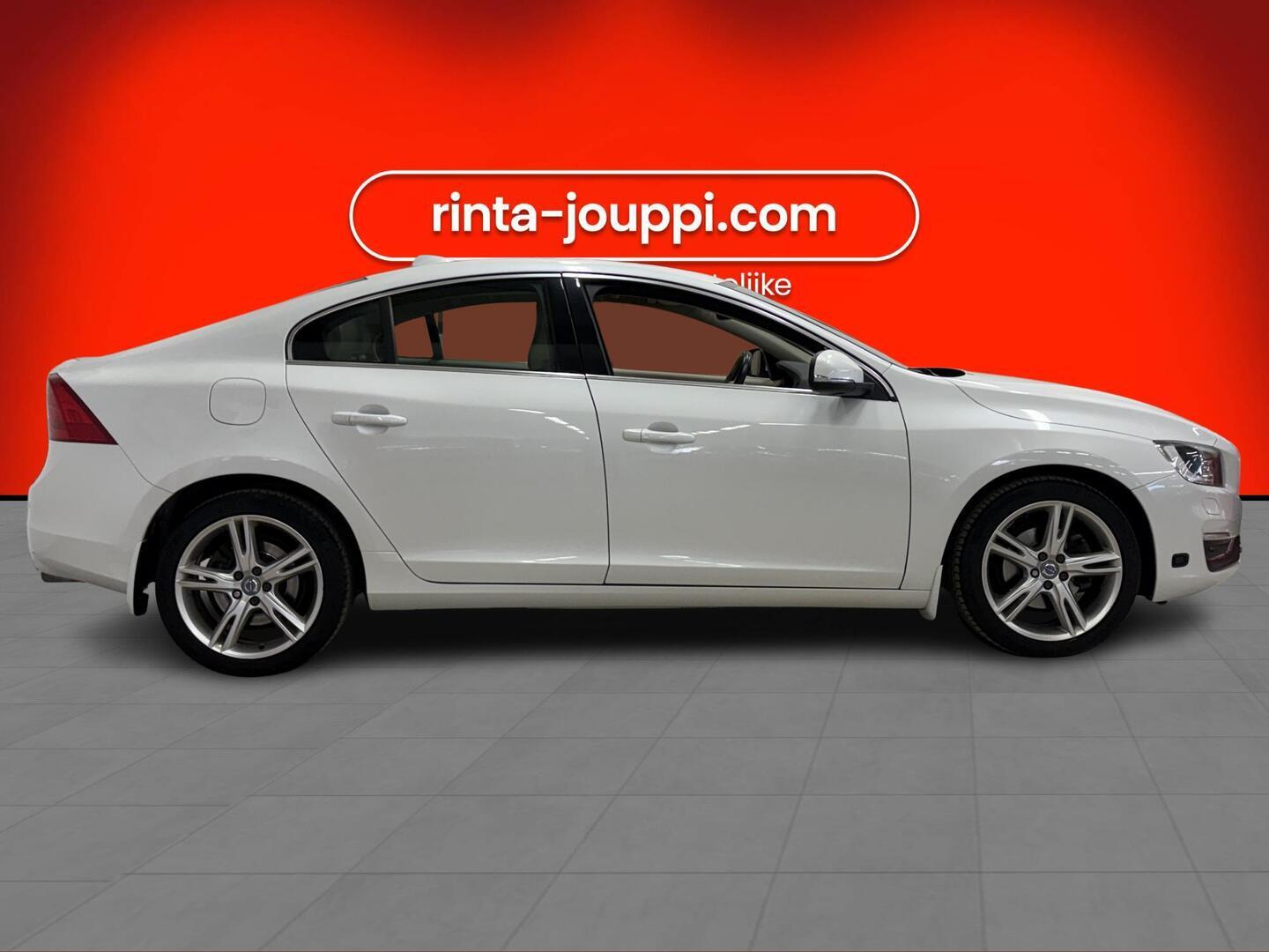 VOLVO S60 2015