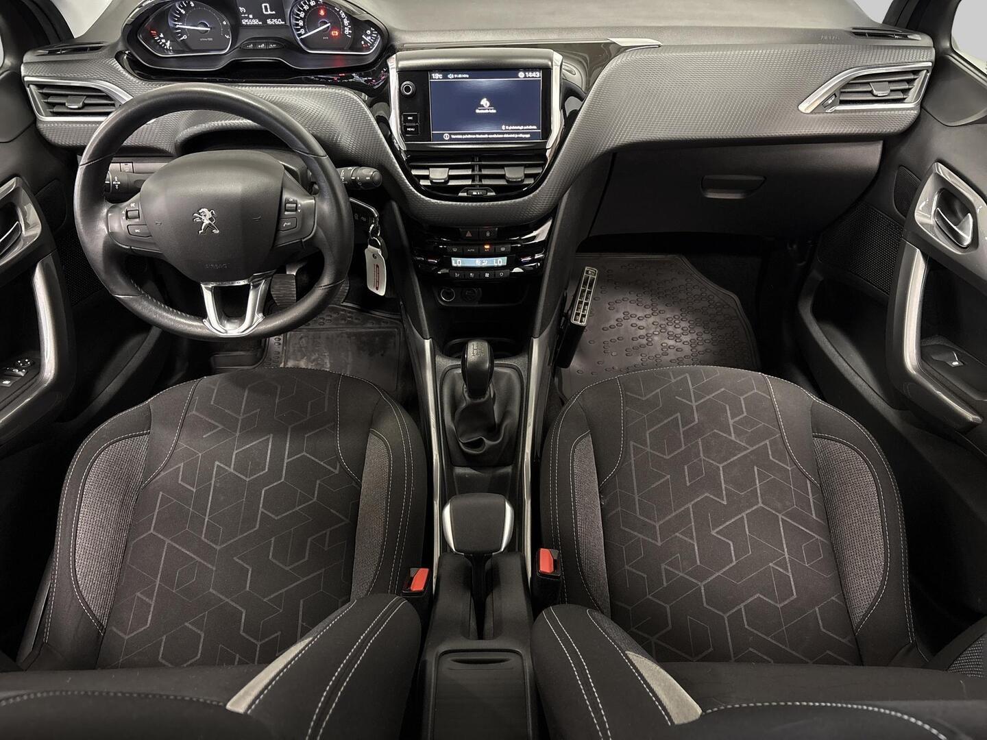 PEUGEOT 2008 2018