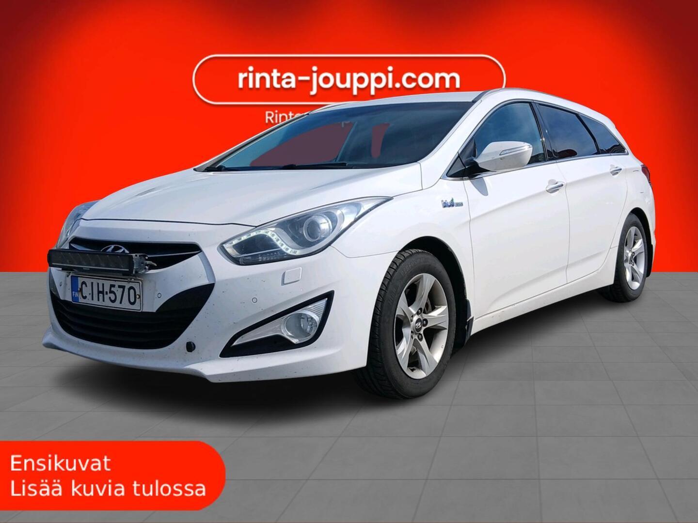 HYUNDAI i40 2012