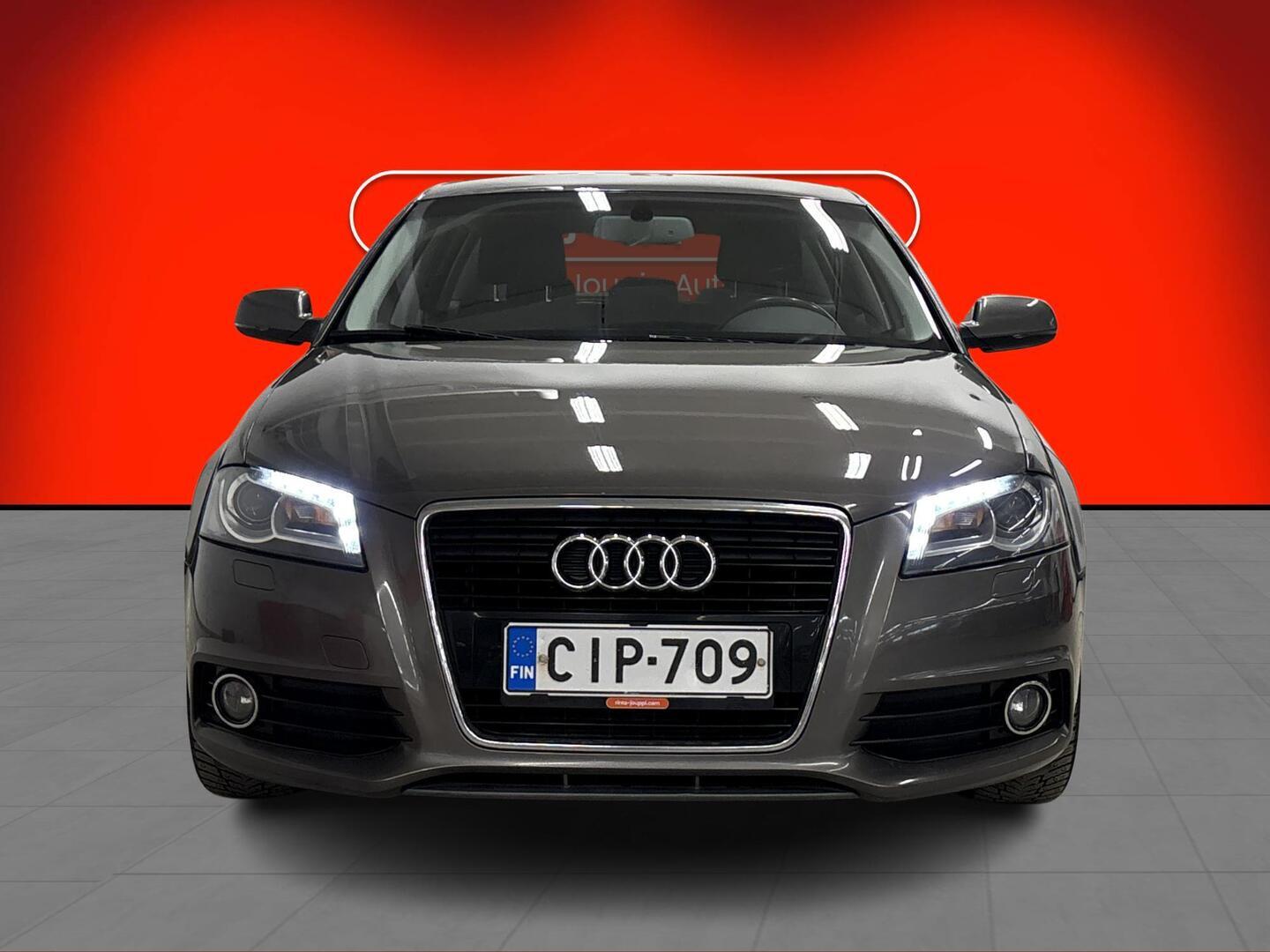 AUDI A3 2012