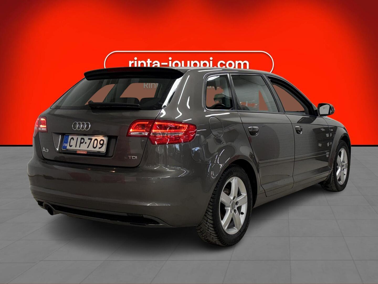 AUDI A3 2012