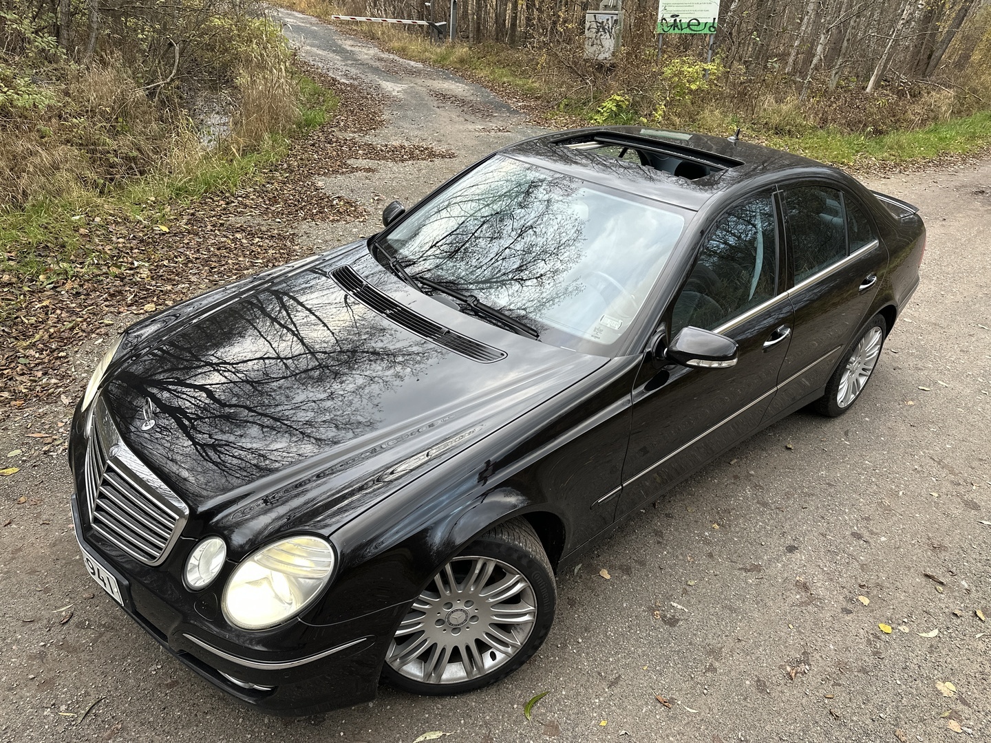 MERCEDES-BENZ E 2008