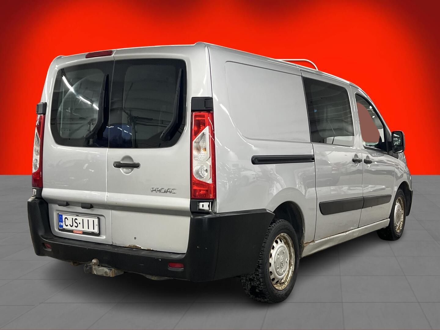 TOYOTA Proace 2015