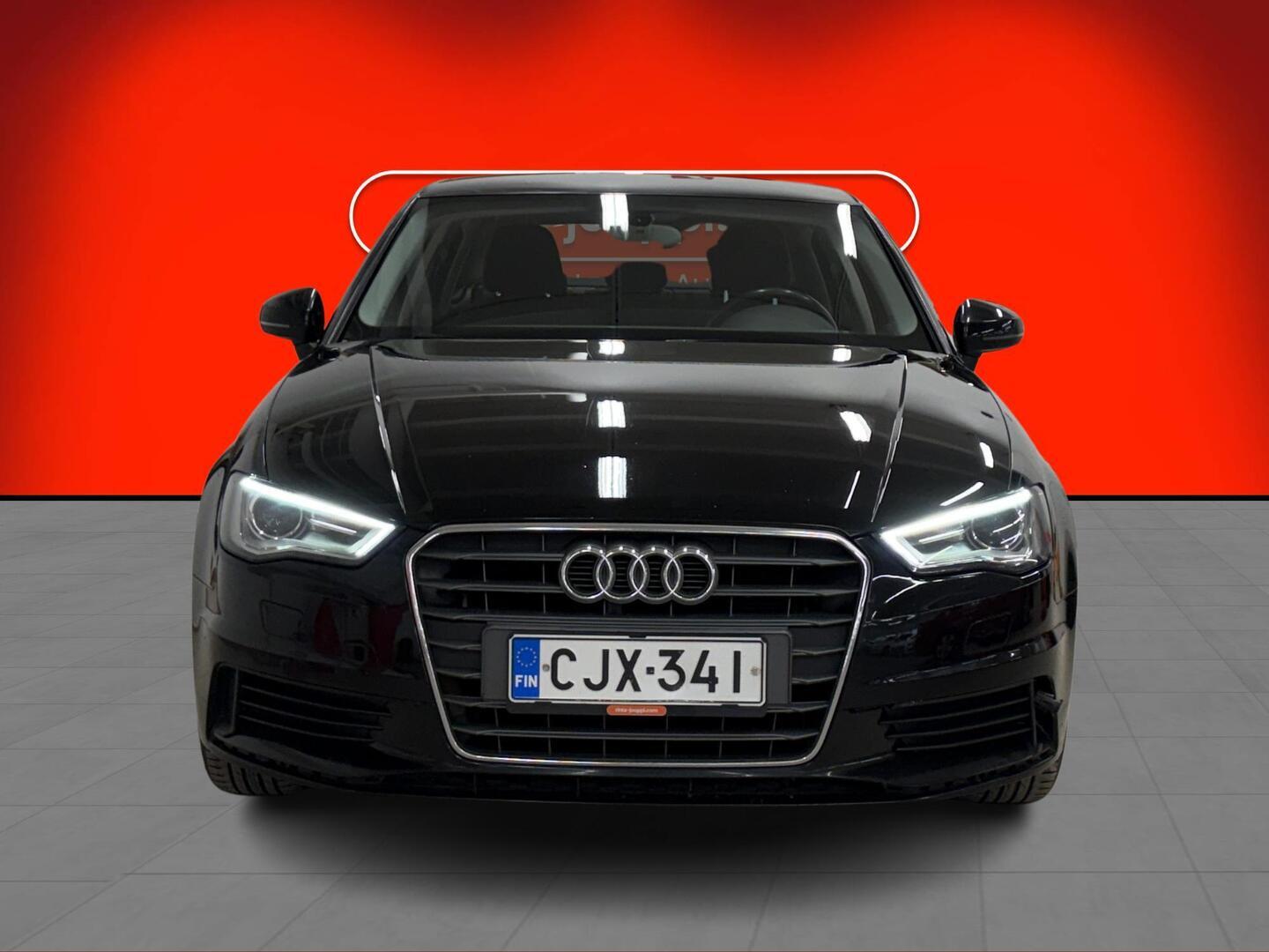 AUDI A3 2015
