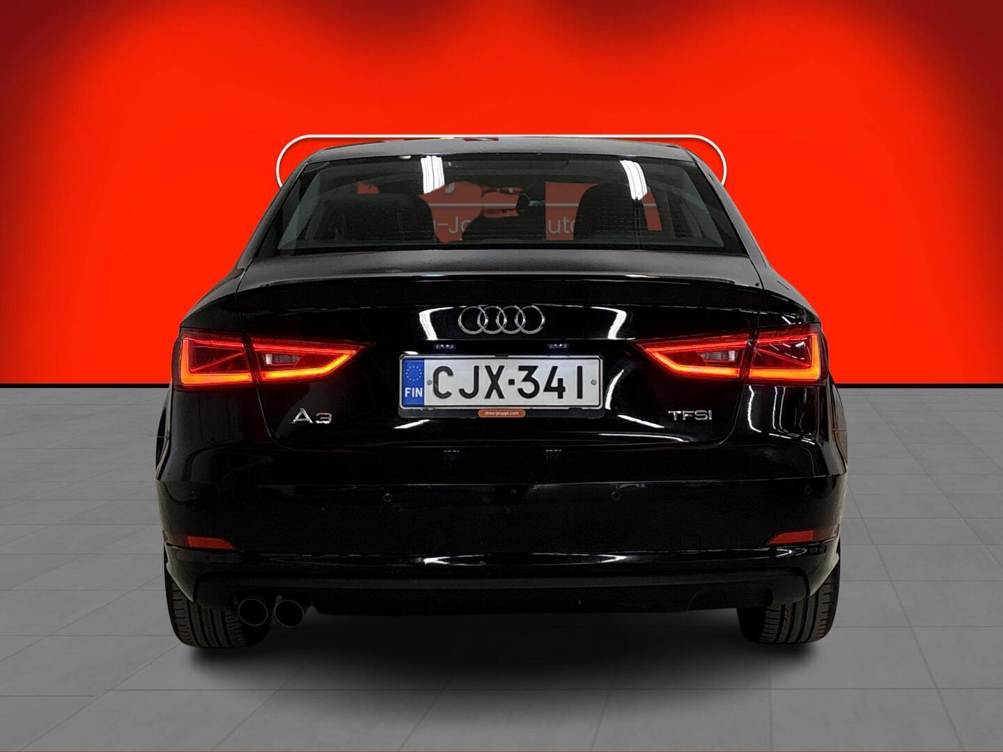 AUDI A3 2015