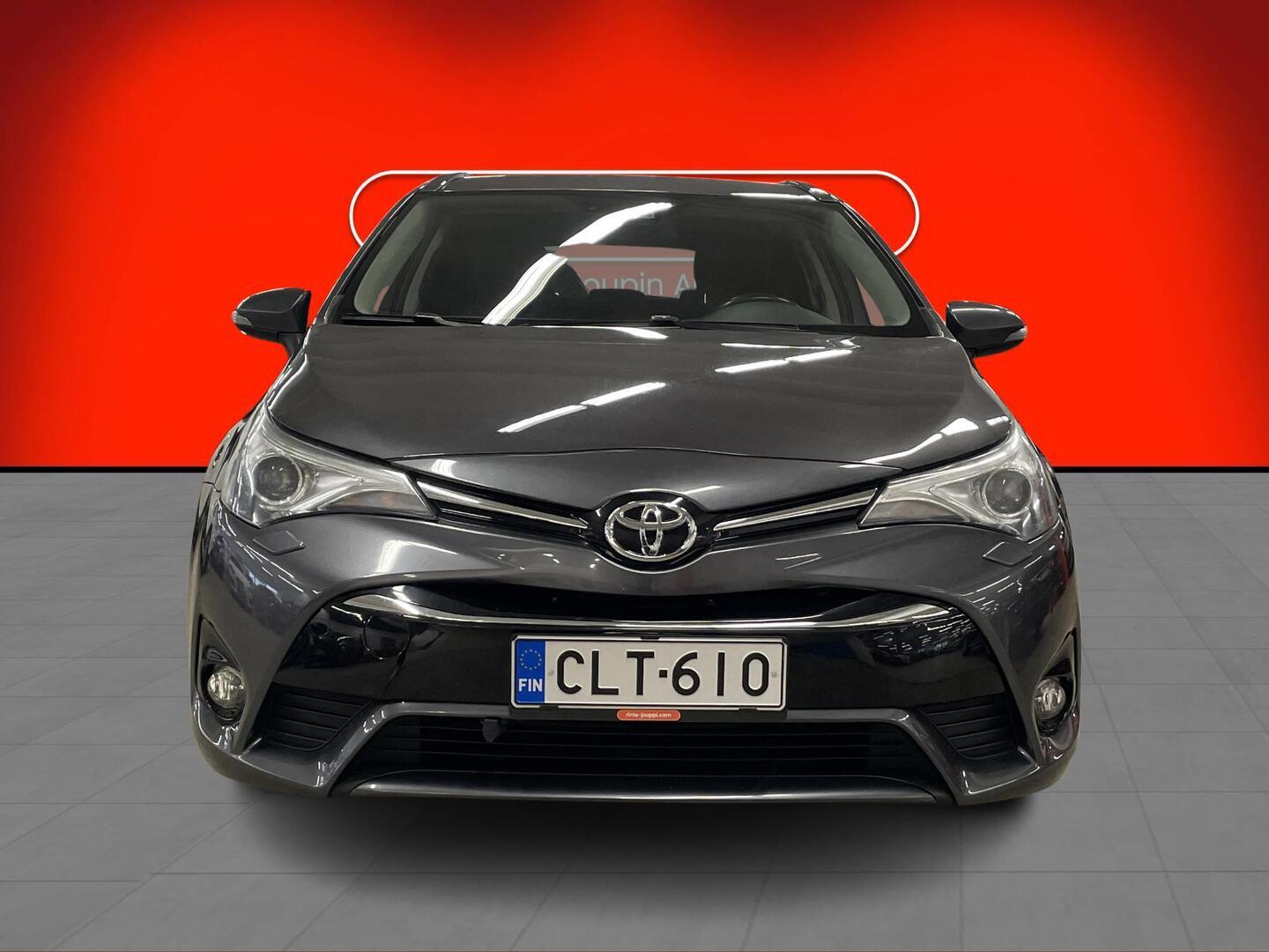 TOYOTA Avensis 2018