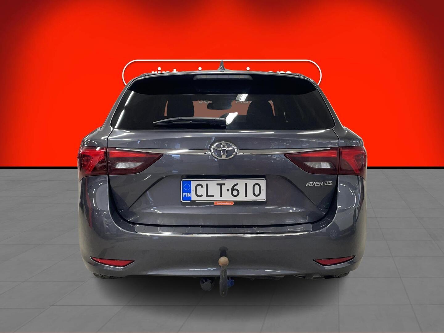TOYOTA Avensis 2018