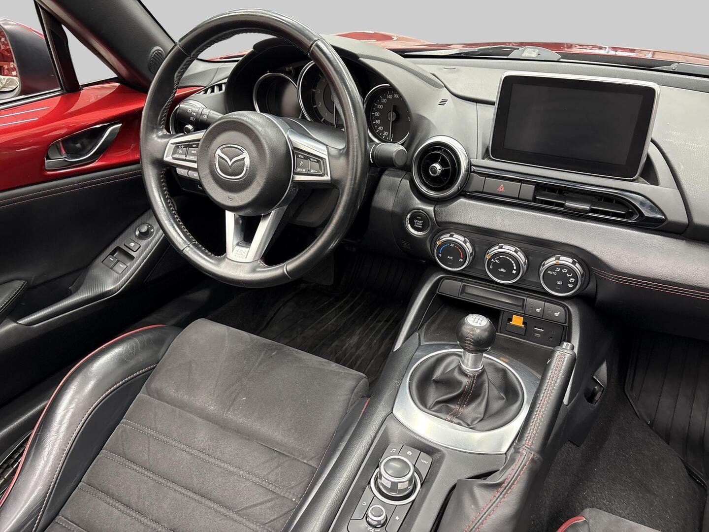MAZDA MX-5 2016