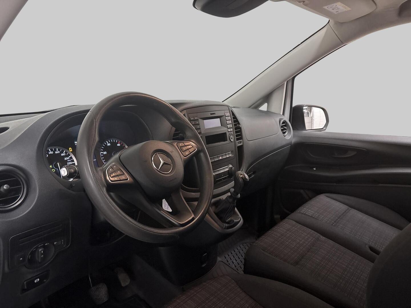 MERCEDES-BENZ Vito 2019