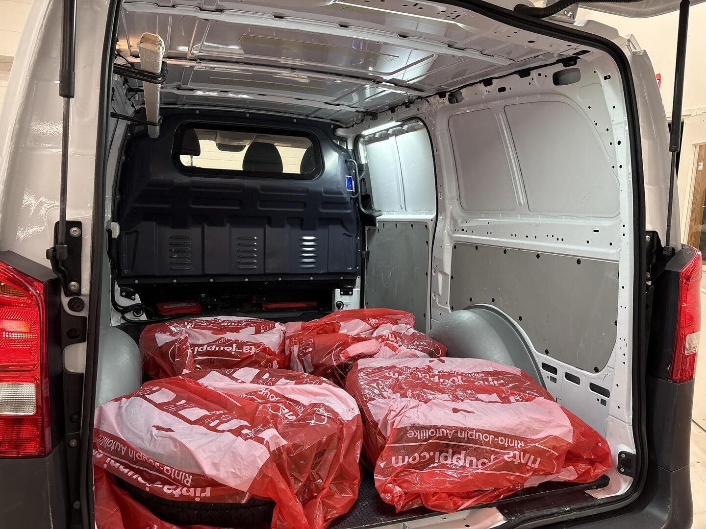 MERCEDES-BENZ Vito 2019