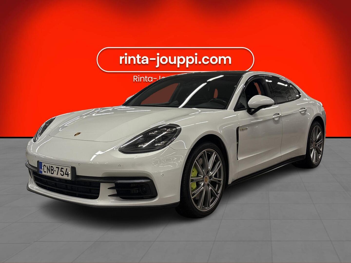 PORSCHE Panamera 2019