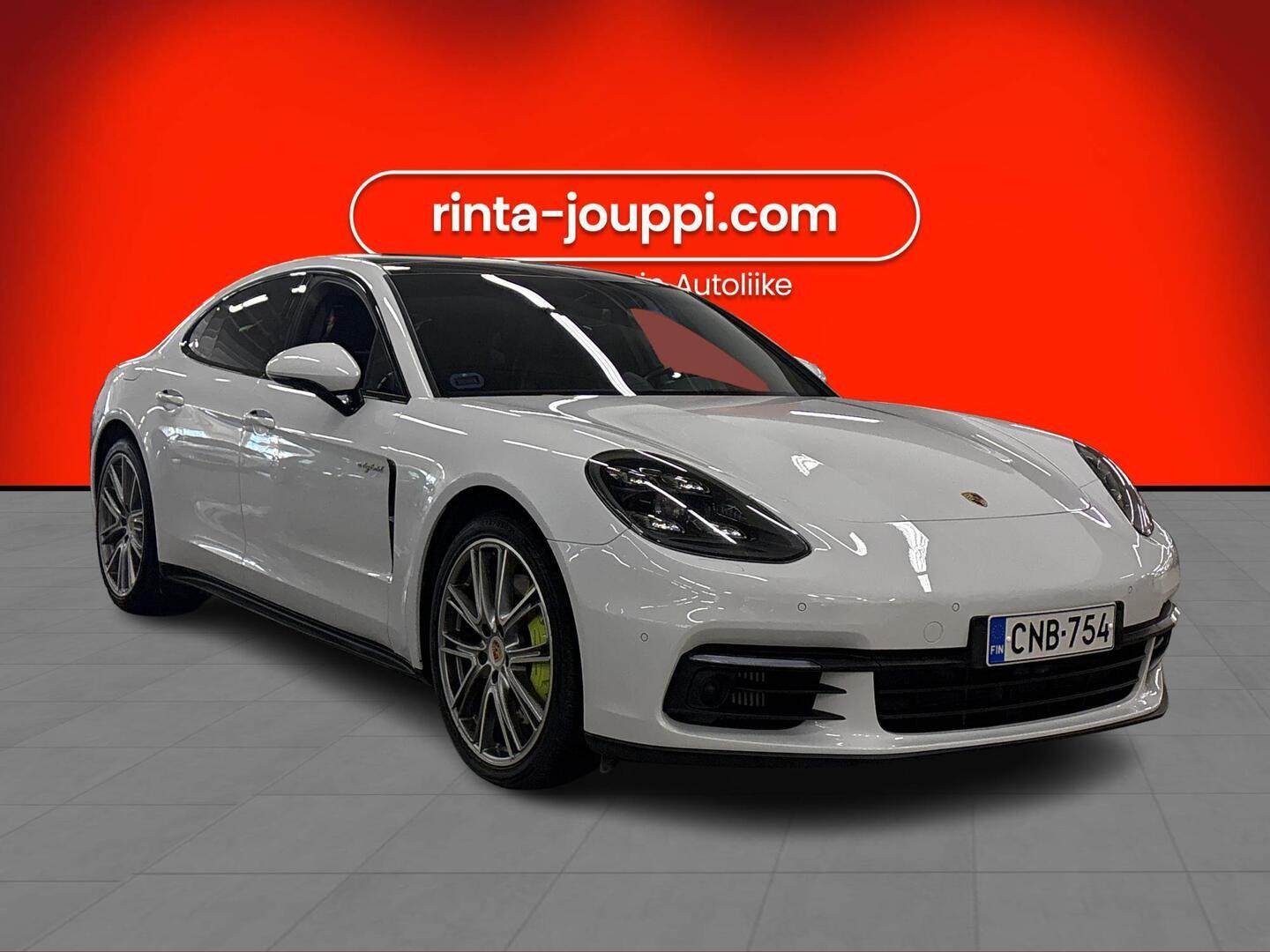 PORSCHE Panamera 2019