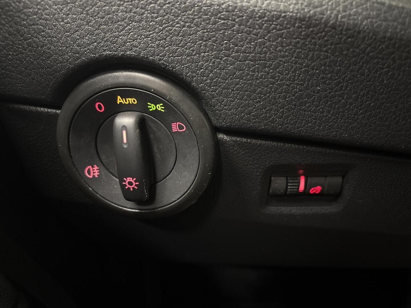 VOLKSWAGEN Caravelle 2018
