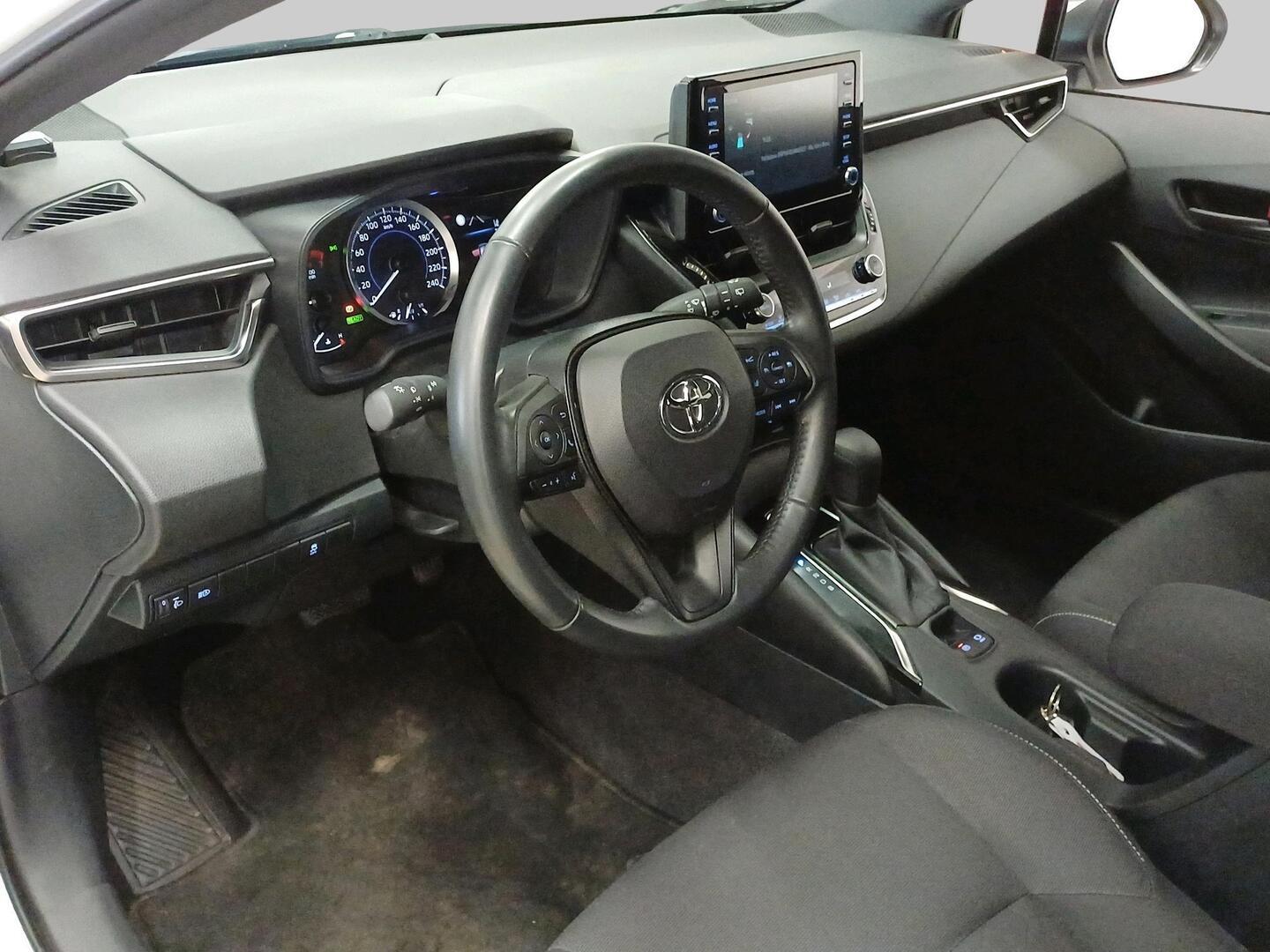 TOYOTA Corolla 2021