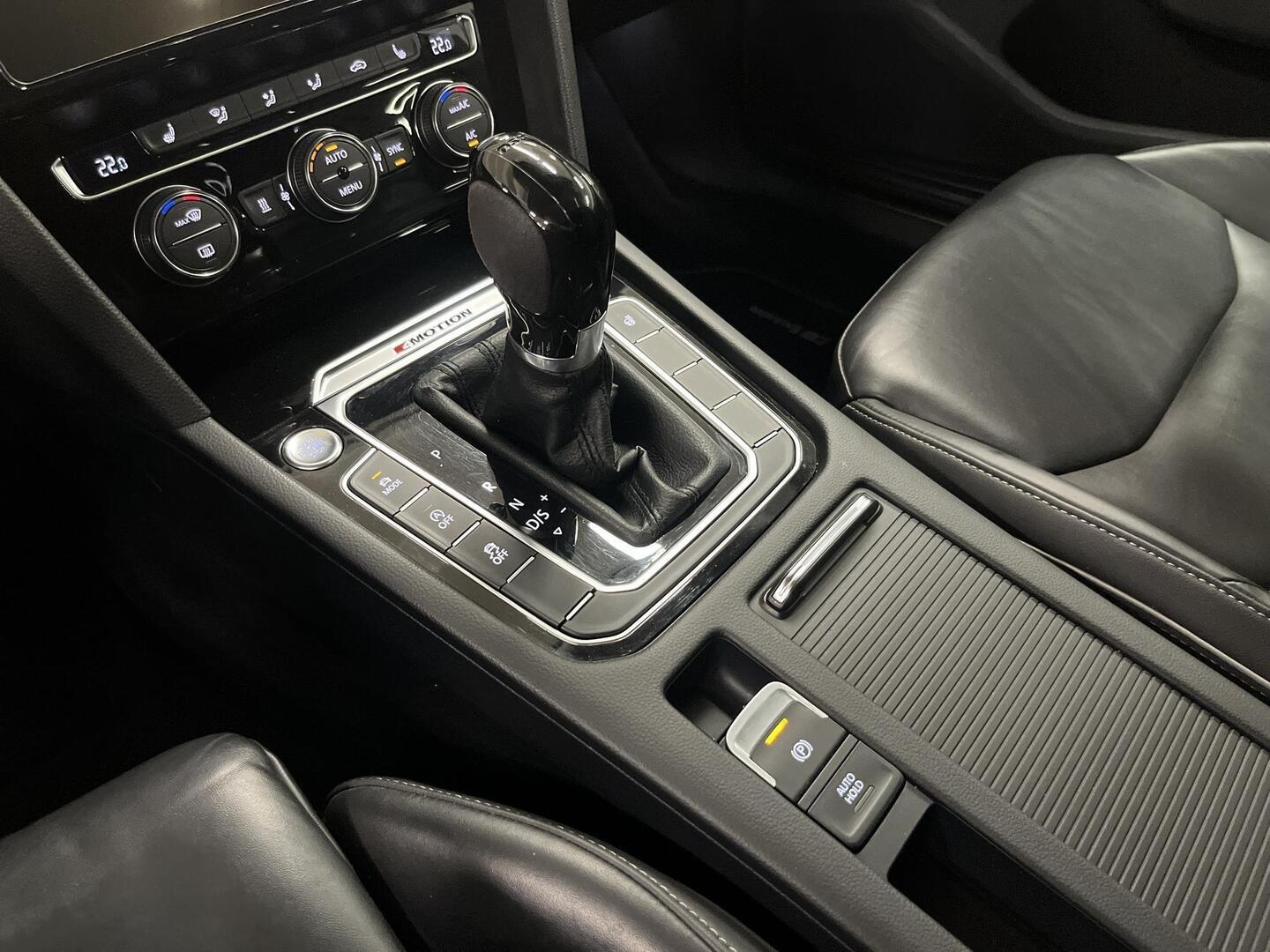 VOLKSWAGEN Arteon 2017