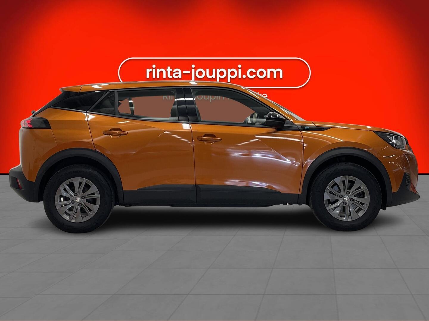 PEUGEOT e-2008 2023