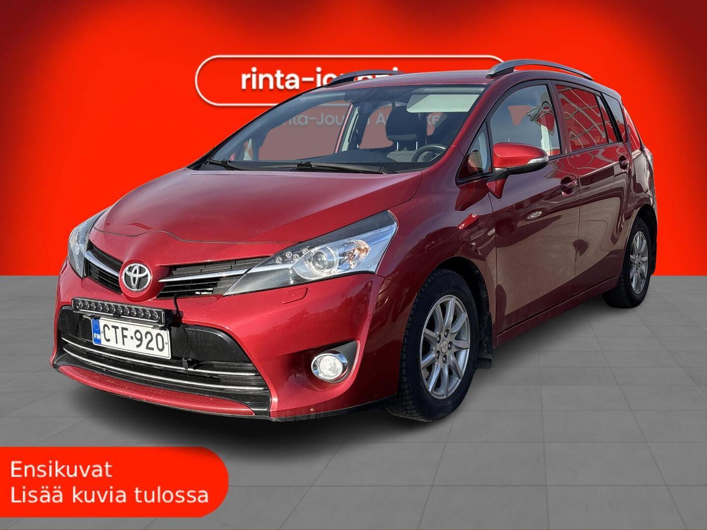 TOYOTA Verso 2015