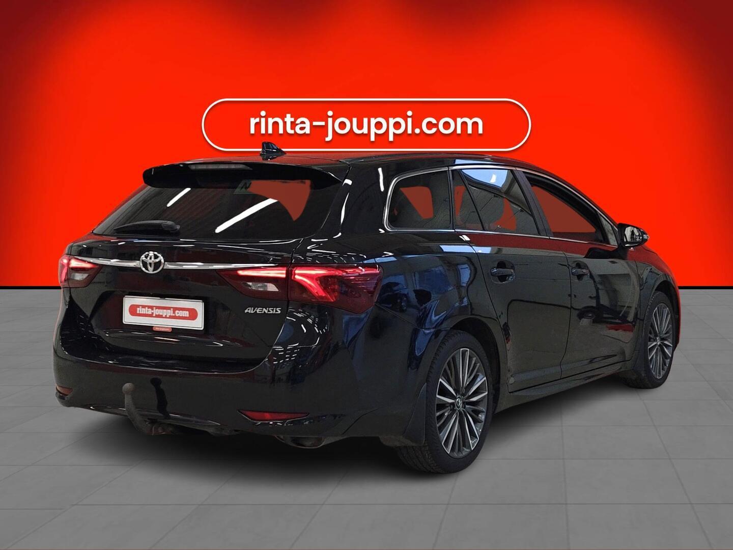 TOYOTA AVENSIS 2017