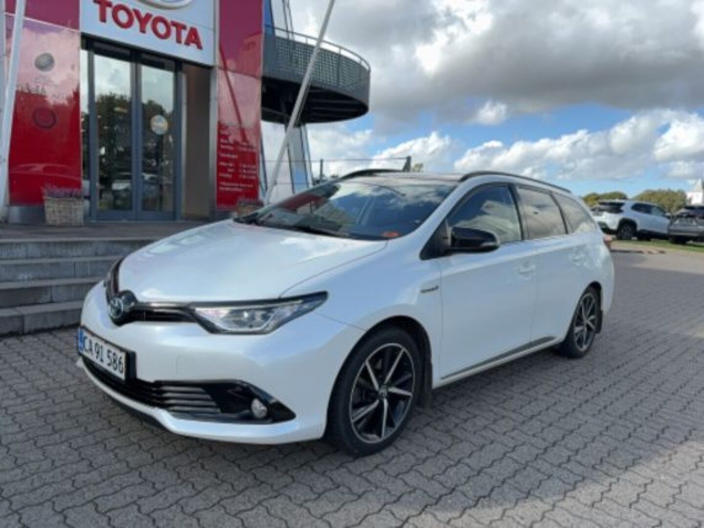 TOYOTA AURIS 2018