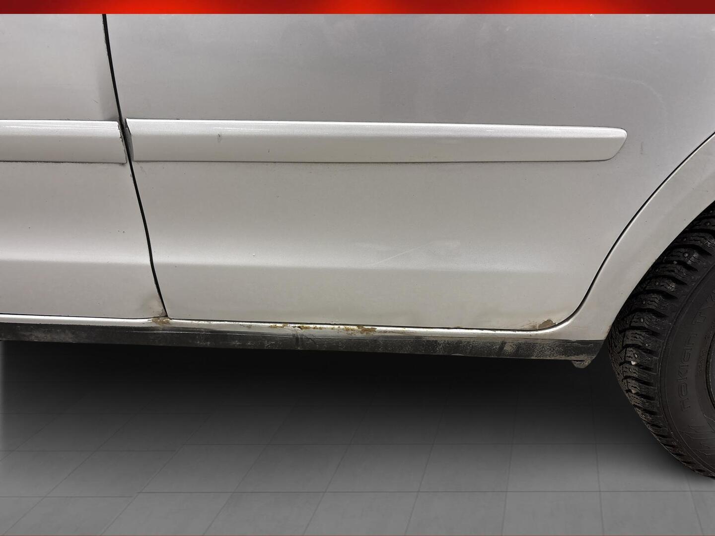 VOLKSWAGEN Polo 2005