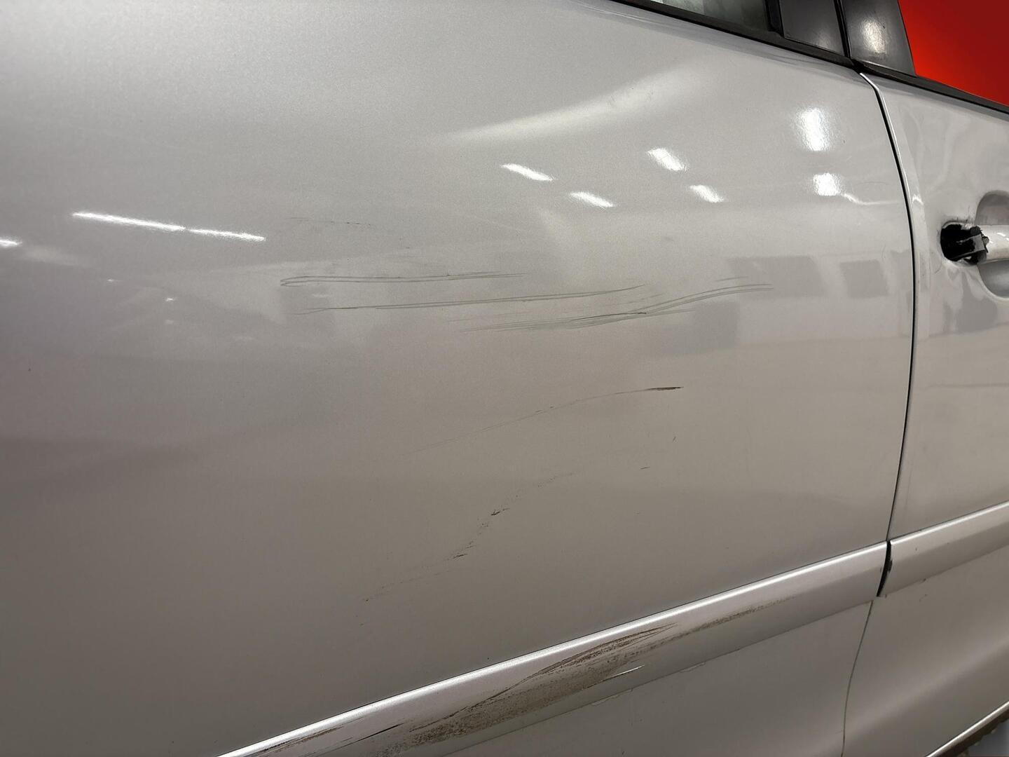 VOLKSWAGEN Polo 2005