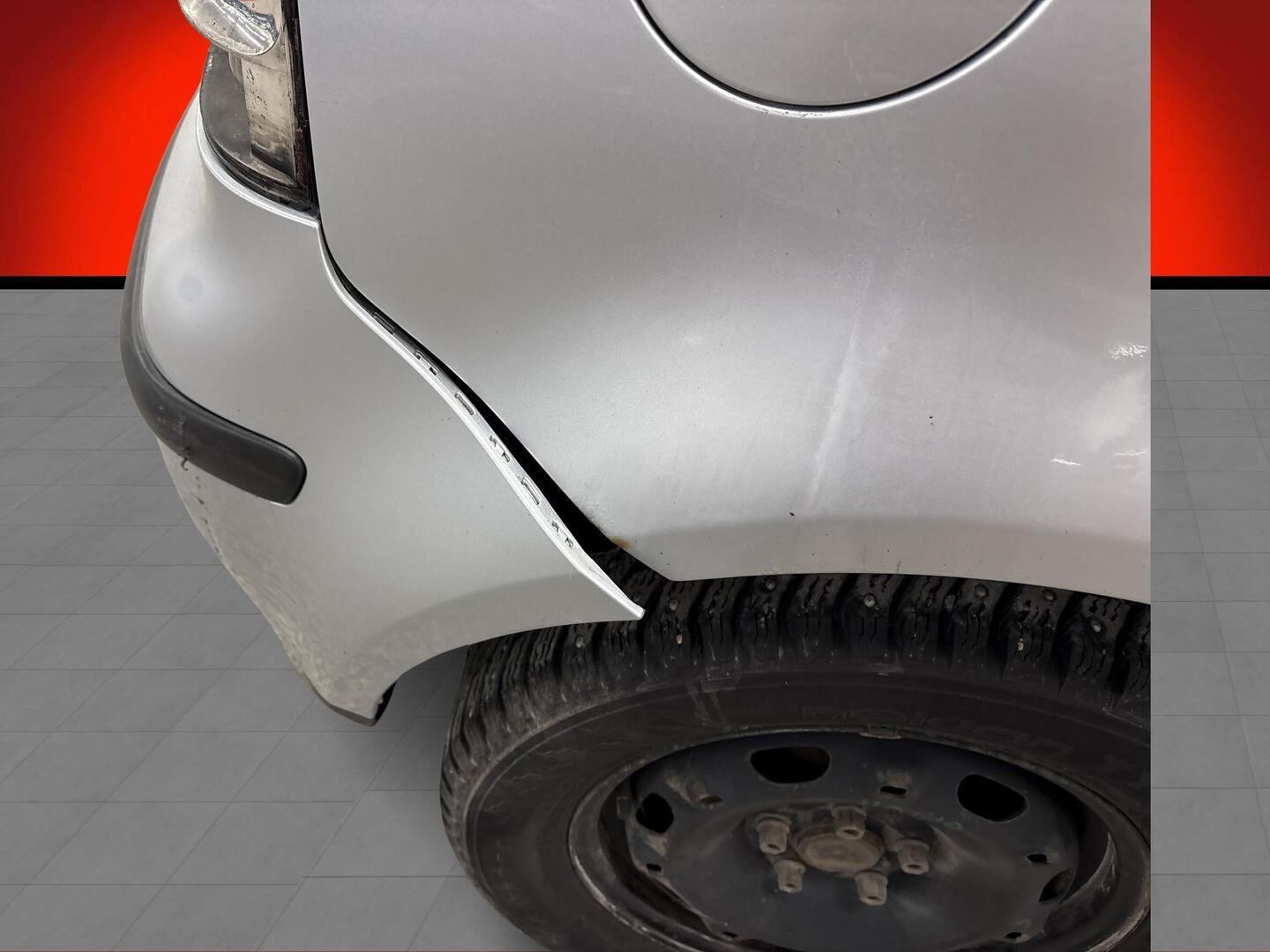 VOLKSWAGEN Polo 2005