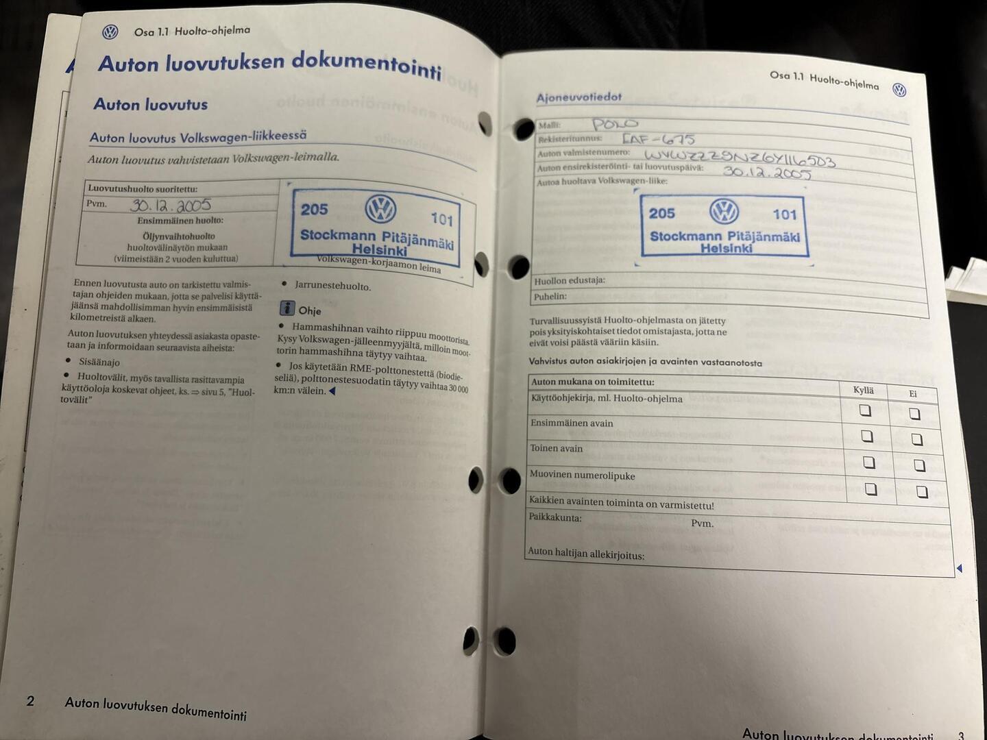 VOLKSWAGEN Polo 2005