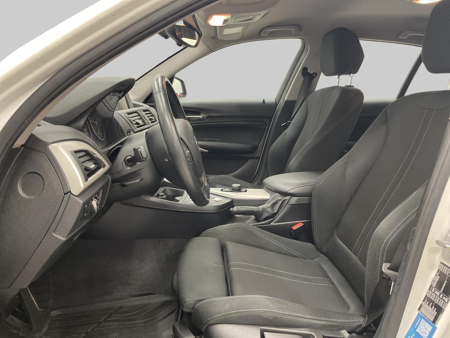 BMW 118 2017