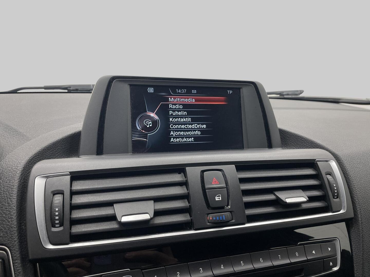 BMW 118 2017