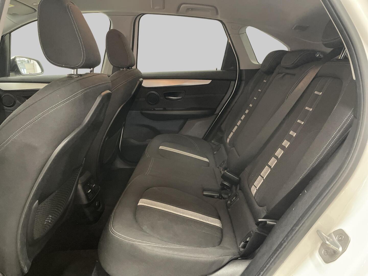 BMW 225 2018