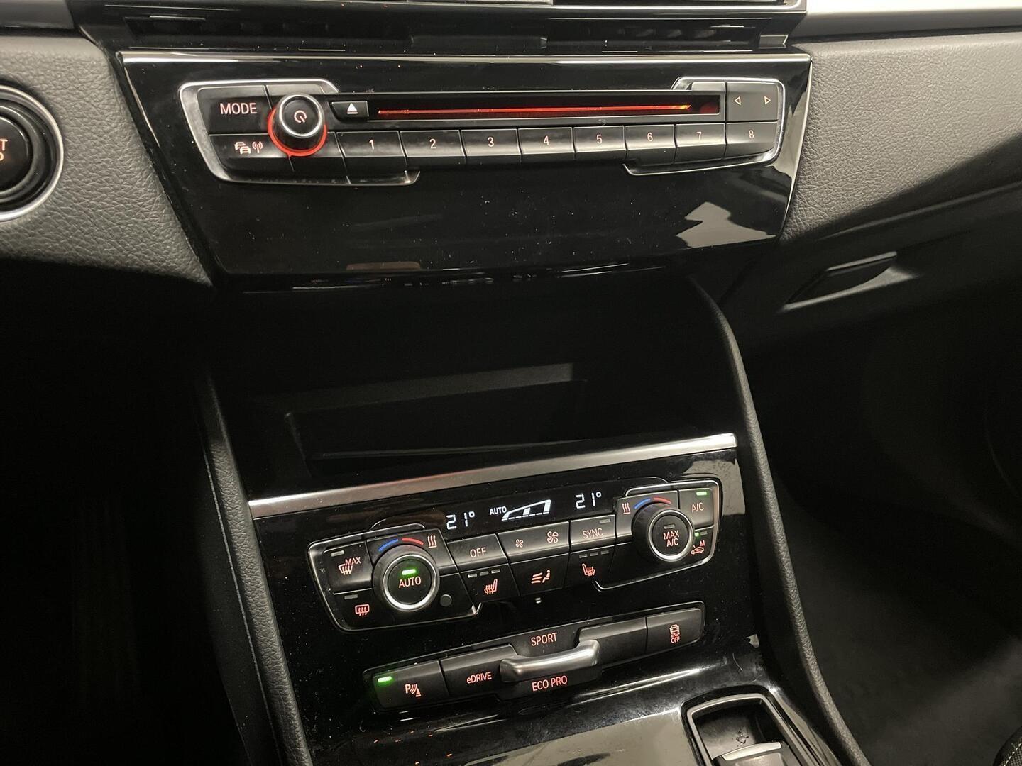 BMW 225 2018