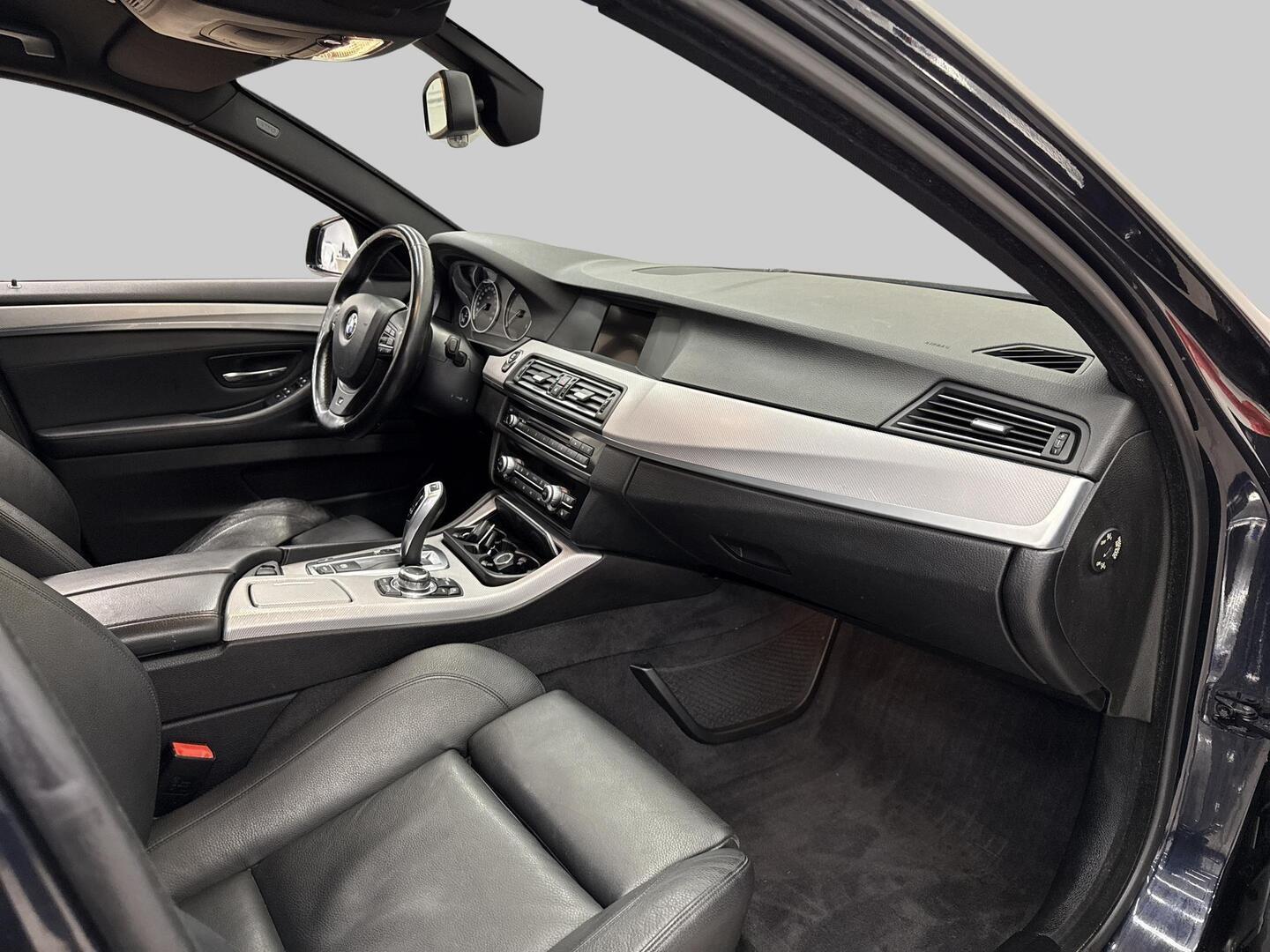 BMW 520 2014