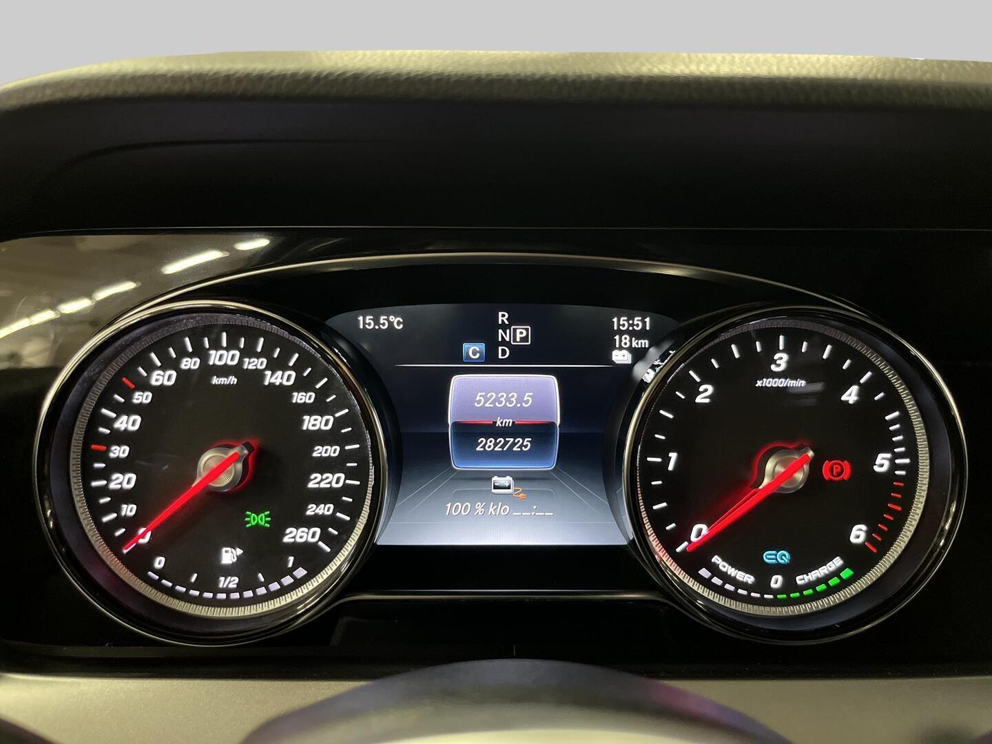 MERCEDES-BENZ E 2020