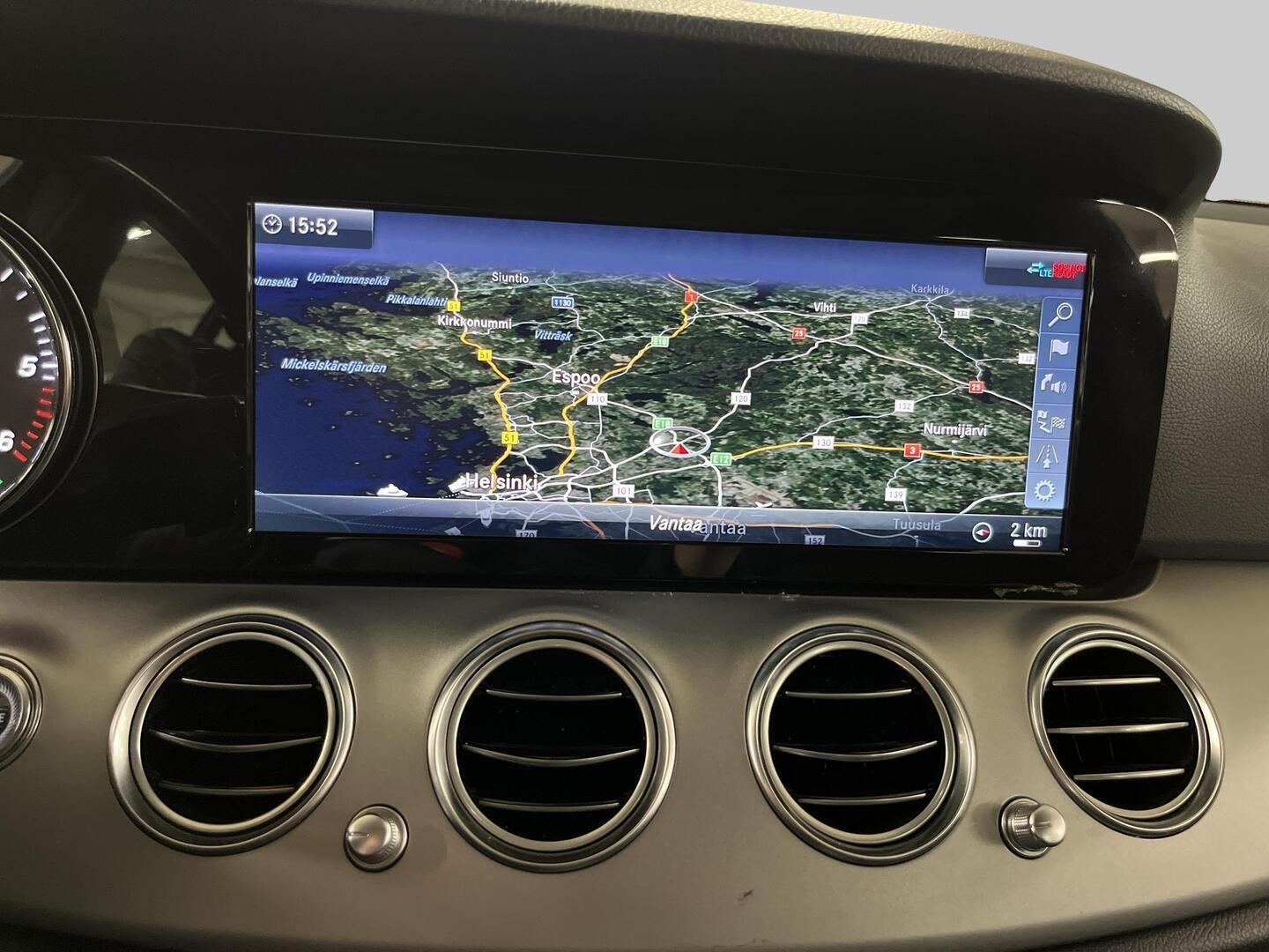 MERCEDES-BENZ E 2020