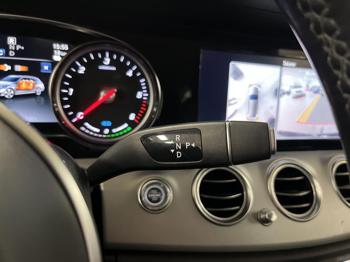 MERCEDES-BENZ E 2020