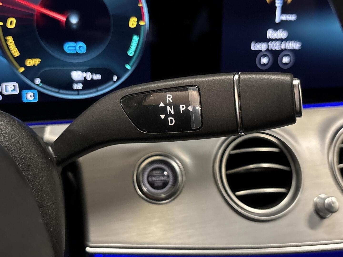 MERCEDES-BENZ E 2023