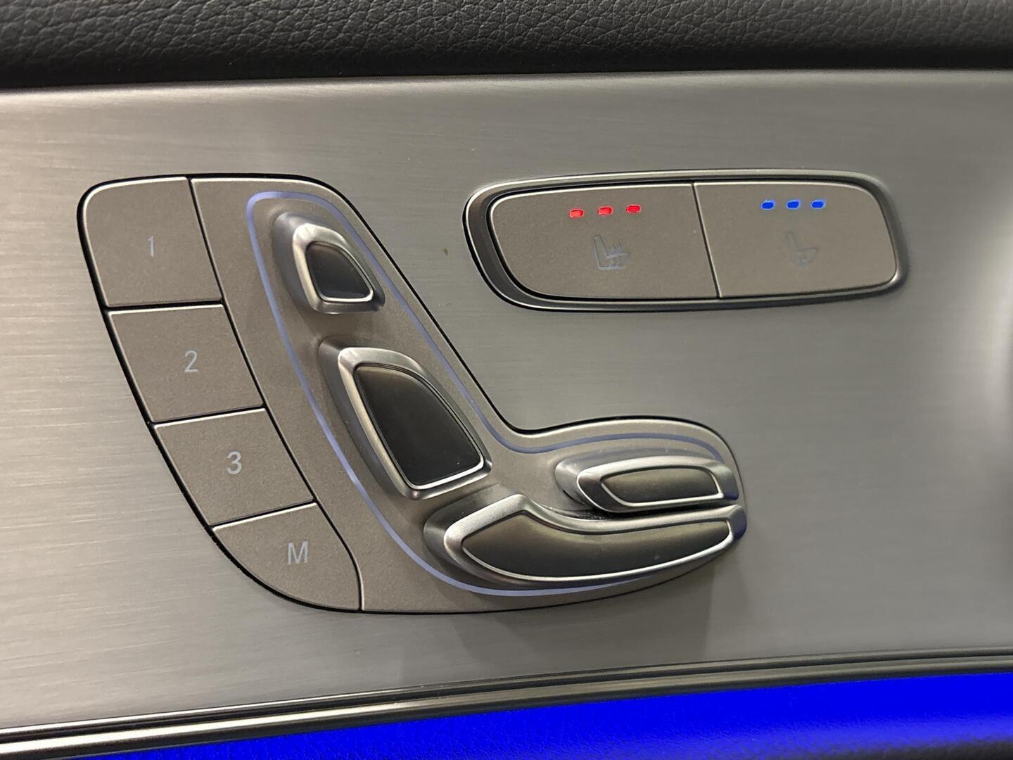 MERCEDES-BENZ E 2023