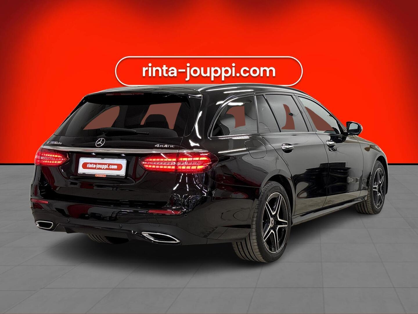 MERCEDES-BENZ E 2023