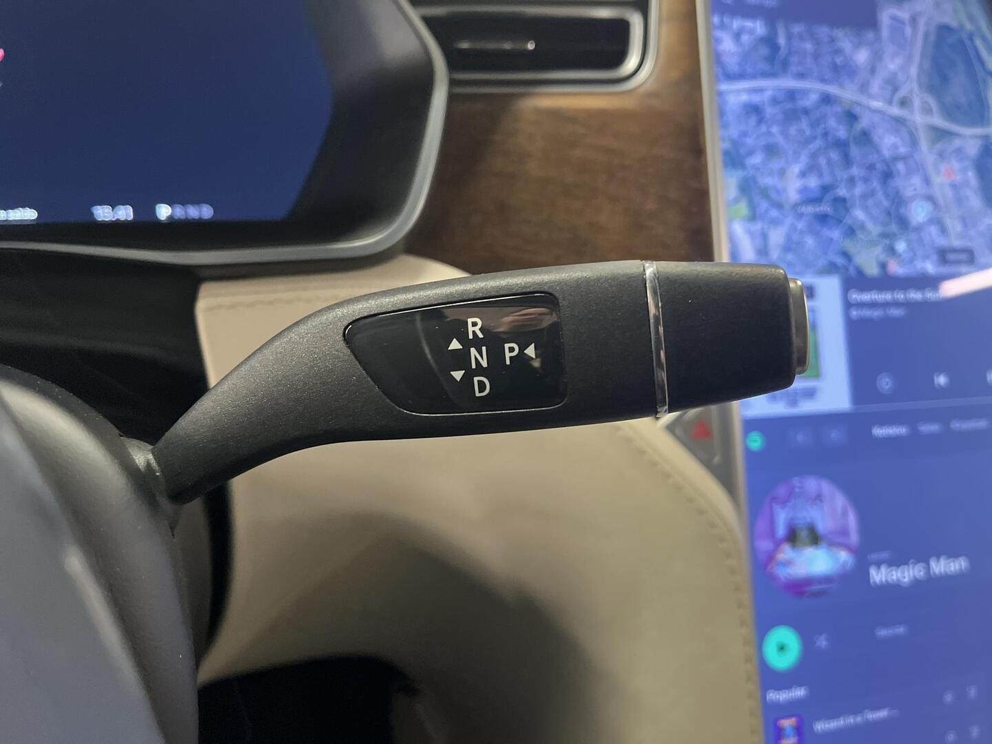 TESLA Model X 2018
