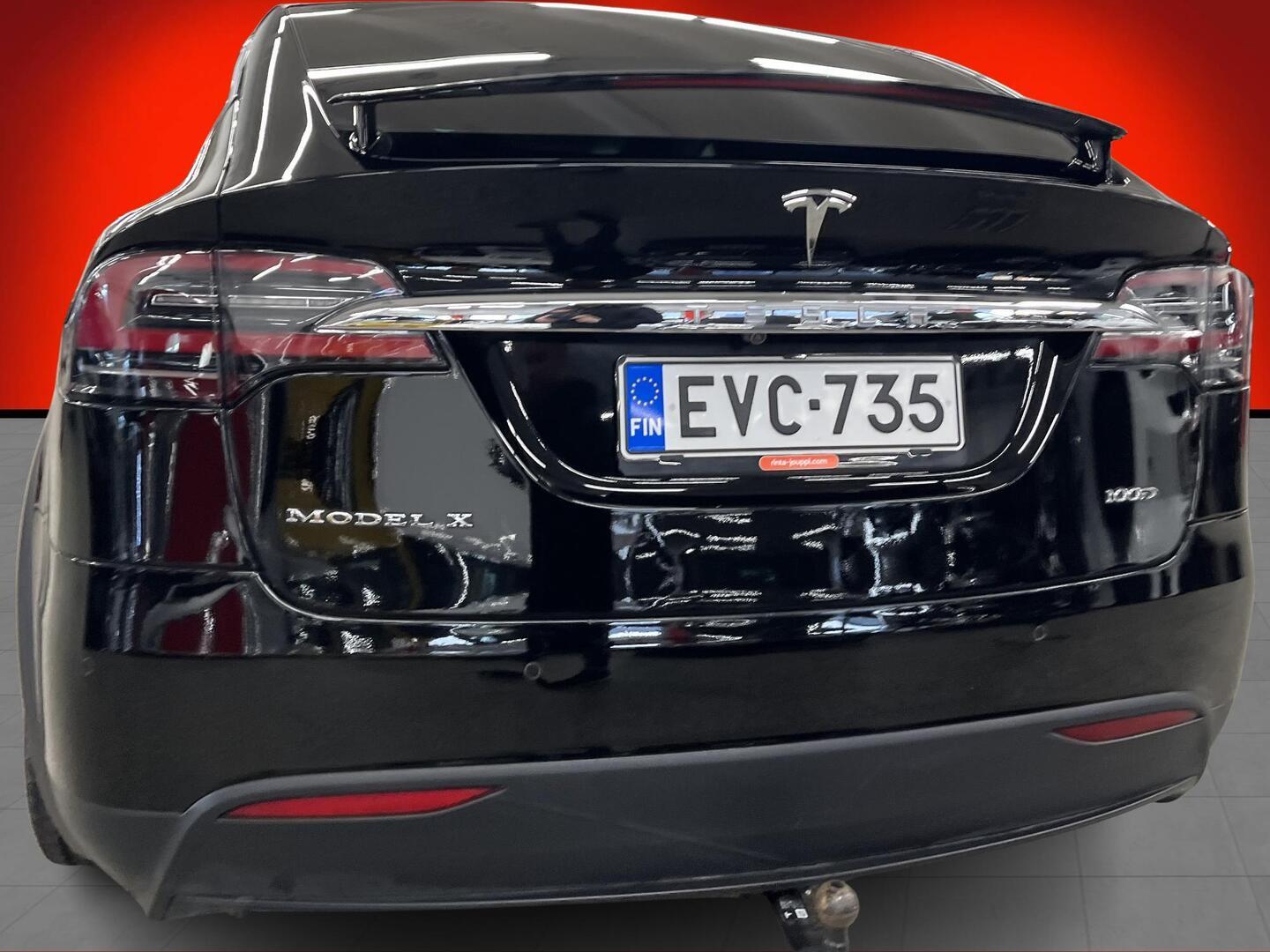 TESLA Model X 2018