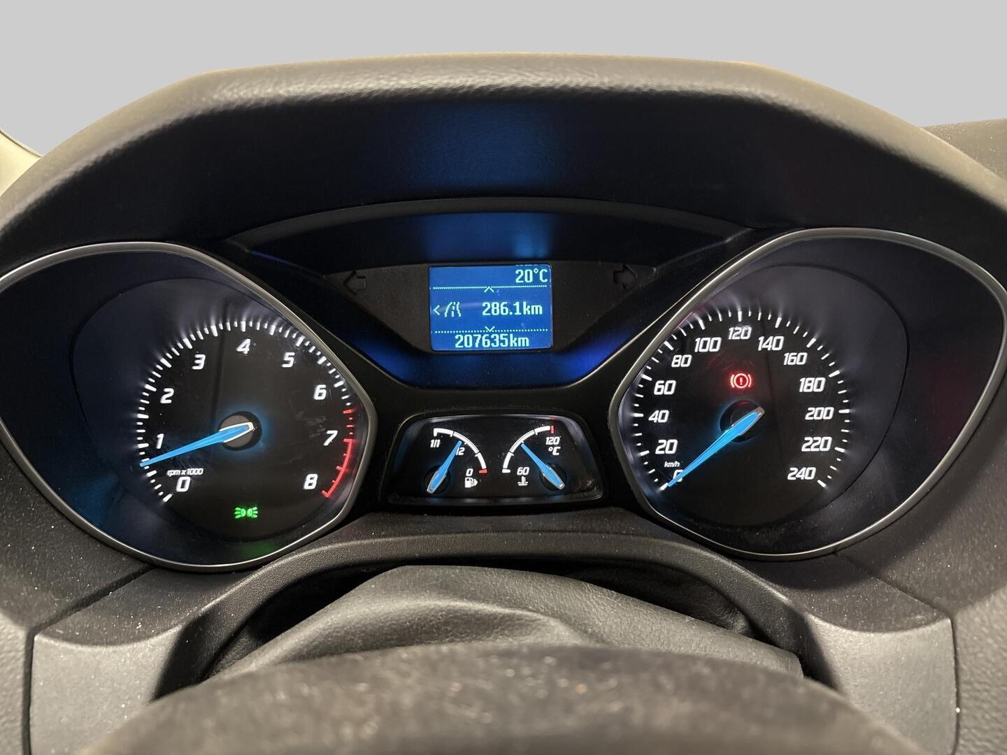 FORD Focus 2012