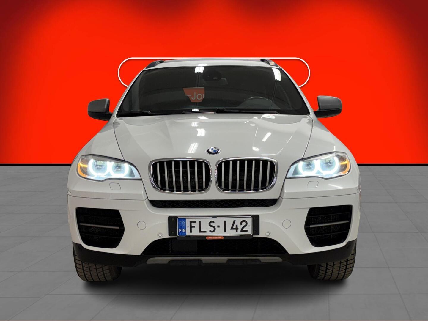 BMW X6 2013