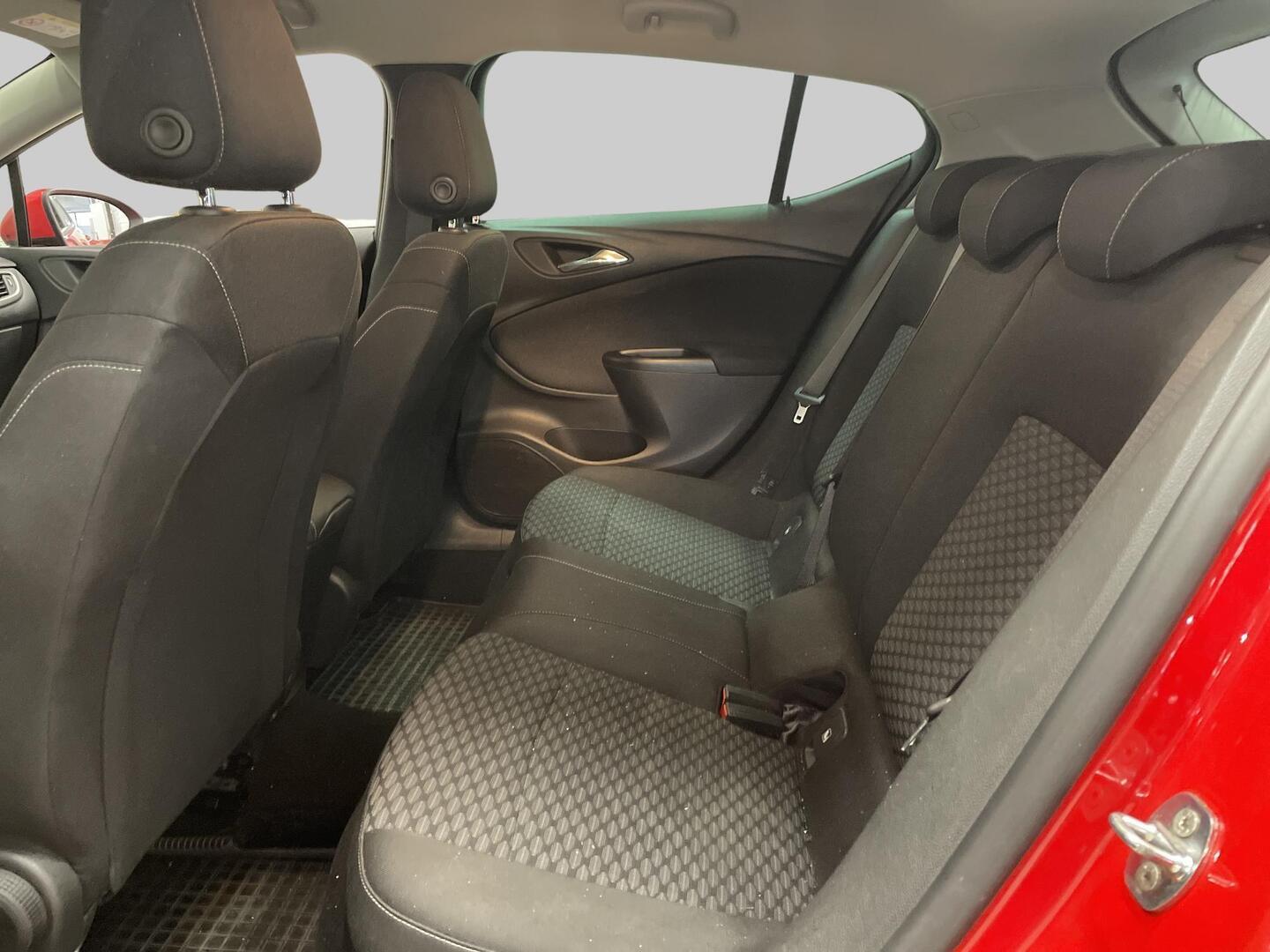 OPEL Astra 2016